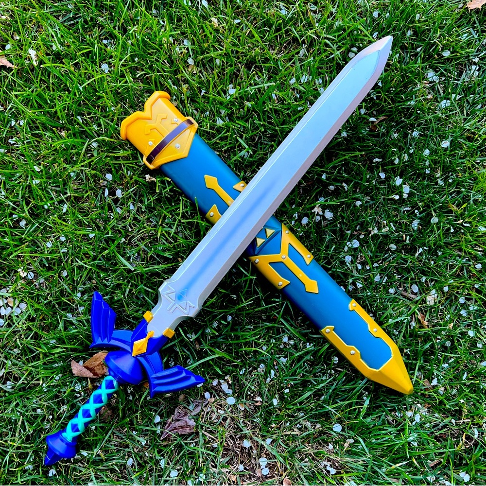 The Legend of Zelda Cosplay Master Sword